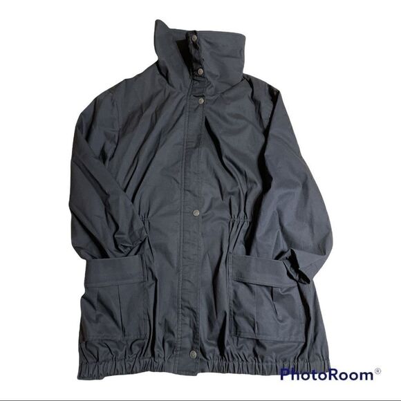 Lightweight 3/4 sleeve Adrienne Vittadini Coat - Picture 3 of 9